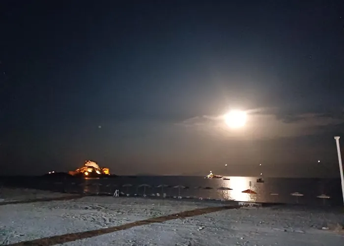 شقة Zafira Kéfalos